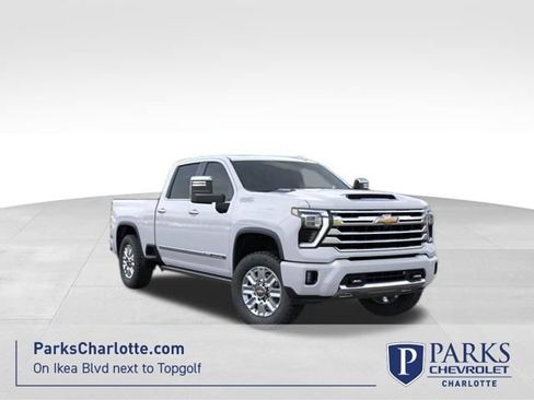 New 2026 Chevrolet Silverado 2500 High Country w/ High Country Premium Package AWD/4WD image 1