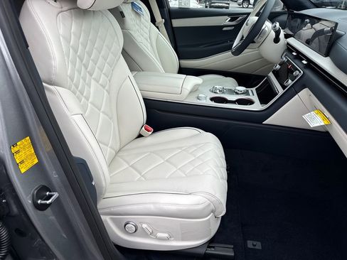 New 2026 Genesis GV80 3.5T Prestige image 13