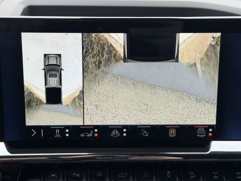 Used 2024 Chevrolet Silverado 1500 ZR2 w/ ZR2 Bison Edition image 37