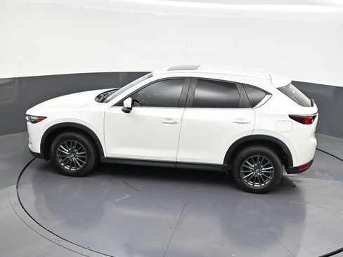 Used 2019 MAZDA CX-5 Touring FWD image 16