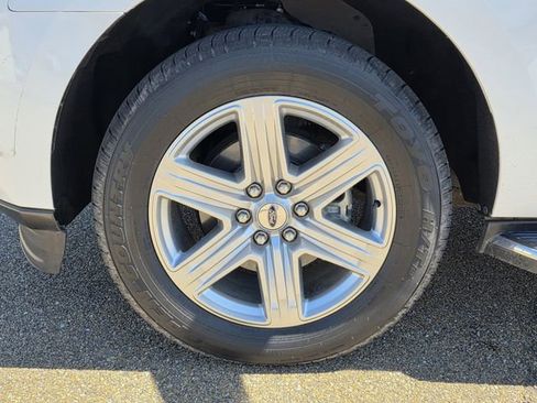 Used 2020 Ford Expedition Max XLT w/ Equipment Group 202A image 34