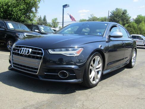 Used 2017 Audi S6 Premium Plus w/ Driver Assistance Package AWD/4WD image 3