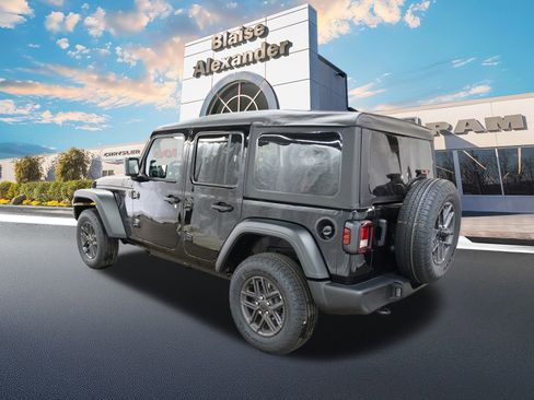 New 2025 Jeep Wrangler Sport S image 9