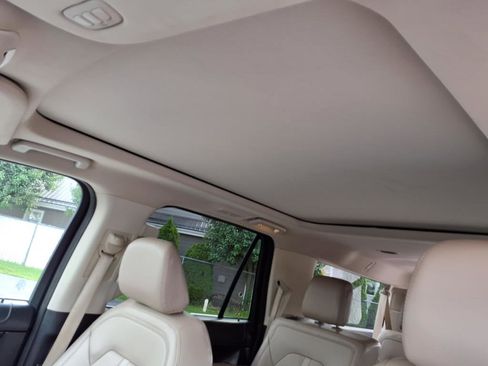 Used 2024 Ford Expedition Max Limited image 10