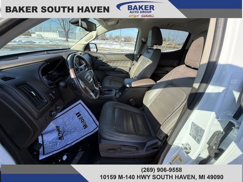 Used 2022 GMC Canyon Denali image 13