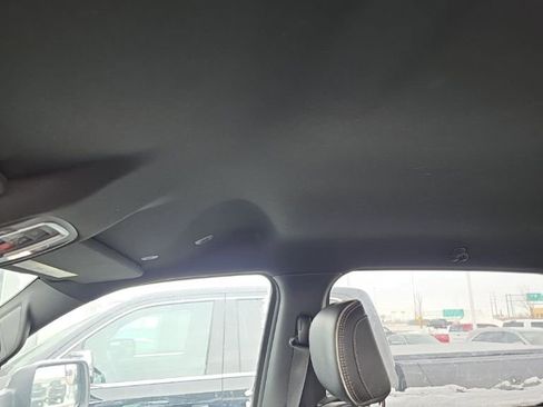 Used 2019 RAM 1500 Limited image 8