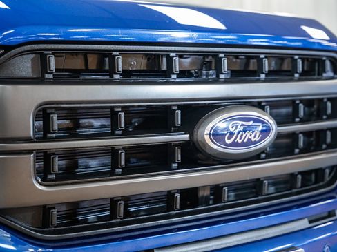 Certified 2023 Ford F150 Lariat w/ Equipment Group 502A High image 13