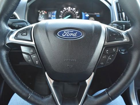 Used 2023 Ford Edge SEL w/ Convenience Package image 17