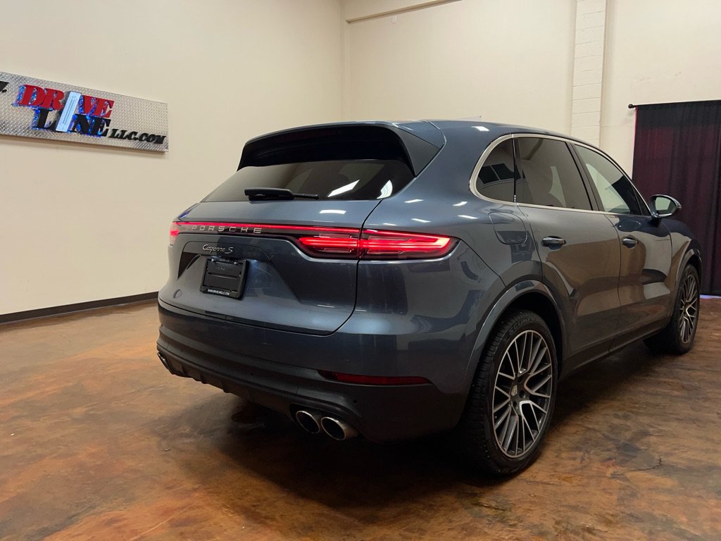 Used 2019 Porsche Cayenne S AWD/4WD image 9