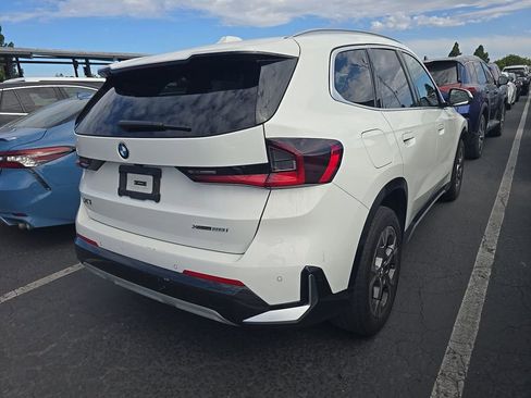 Used 2025 BMW X1 xDrive28i AWD/4WD image 2