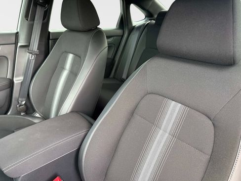 Used 2024 Honda Civic Sport image 19