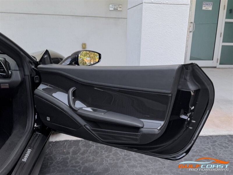 Used 2012 Ferrari 458 Italia Coupe RWD image 36