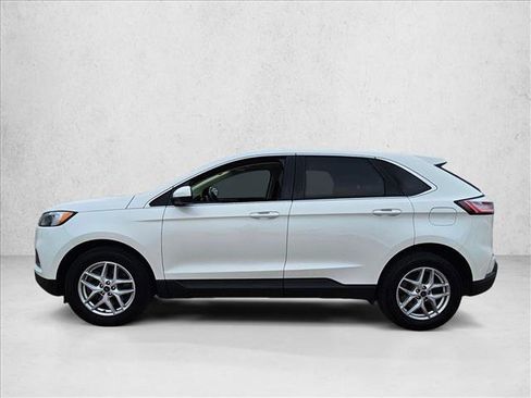 Used 2022 Ford Edge SEL w/ Convenience Package image 8
