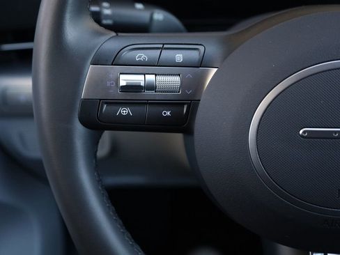 Used 2025 Hyundai Kona SEL image 27