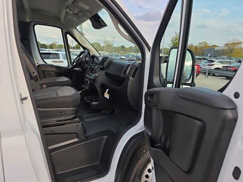 New 2026 RAM ProMaster 3500 w/ Convenience Group image 21