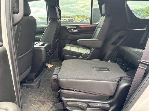 Used 2023 Chevrolet Tahoe RST w/ RST Performance Edition AWD/4WD image 9