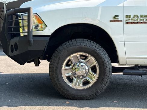 Used 2018 RAM 2500 Tradesman w/ Chrome Appearance Group AWD/4WD image 7