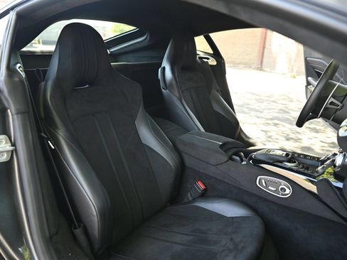 Used 2020 Aston Martin V8 Vantage Coupe RWD image 24