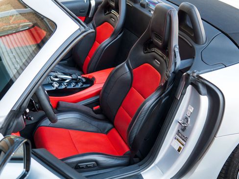 Used 2018 Mercedes-Benz AMG GT C image 31
