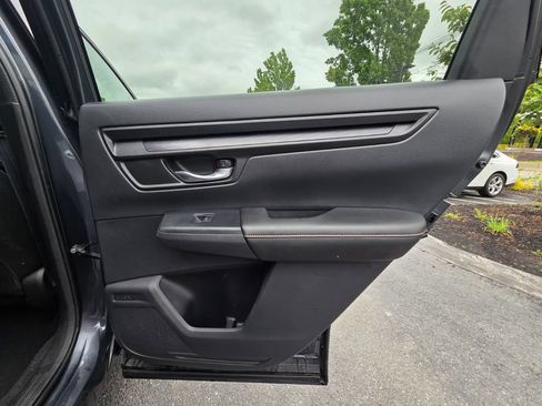 Used 2023 Honda CR-V Sport image 14