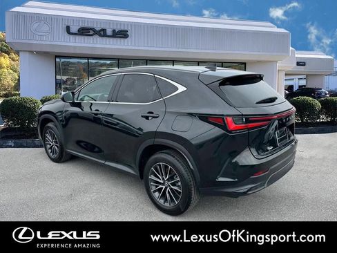 Used 2025 Lexus NX 250 FWD w/ Towing Package (2000 Lbs) image 3