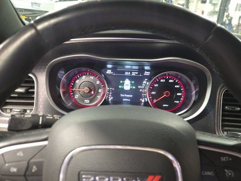 Used 2016 Dodge Charger SXT AWD/4WD image 16