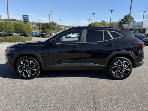 New 2026 Chevrolet Trax RS image 6