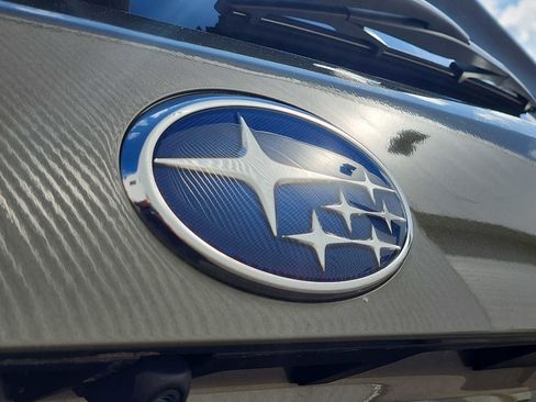 Used 2023 Subaru Forester Premium AWD/4WD image 31