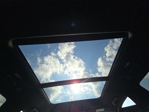 Used 2024 Cadillac Escalade ESV Premium Luxury w/ Performance Package image 44