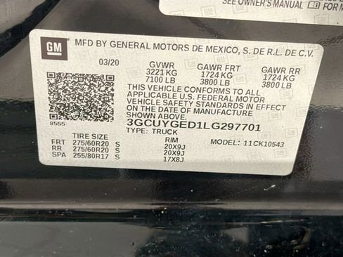 Used 2020 Chevrolet Silverado 1500 LTZ w/ LTZ Premium Package AWD/4WD image 27