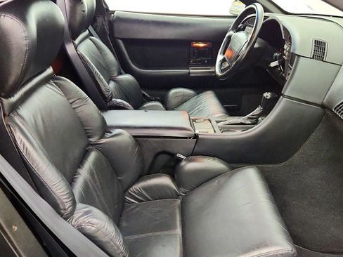 Used 1991 Chevrolet Corvette Convertible RWD image 23