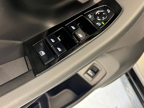 New 2026 BMW 530i xDrive w/ M Sport Package AWD/4WD image 12