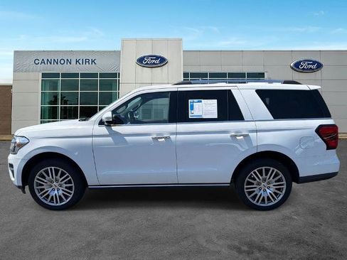 Certified 2024 Ford Expedition Limited AWD/4WD image 4