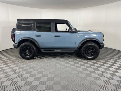 Used 2023 Ford Bronco Wildtrak image 8