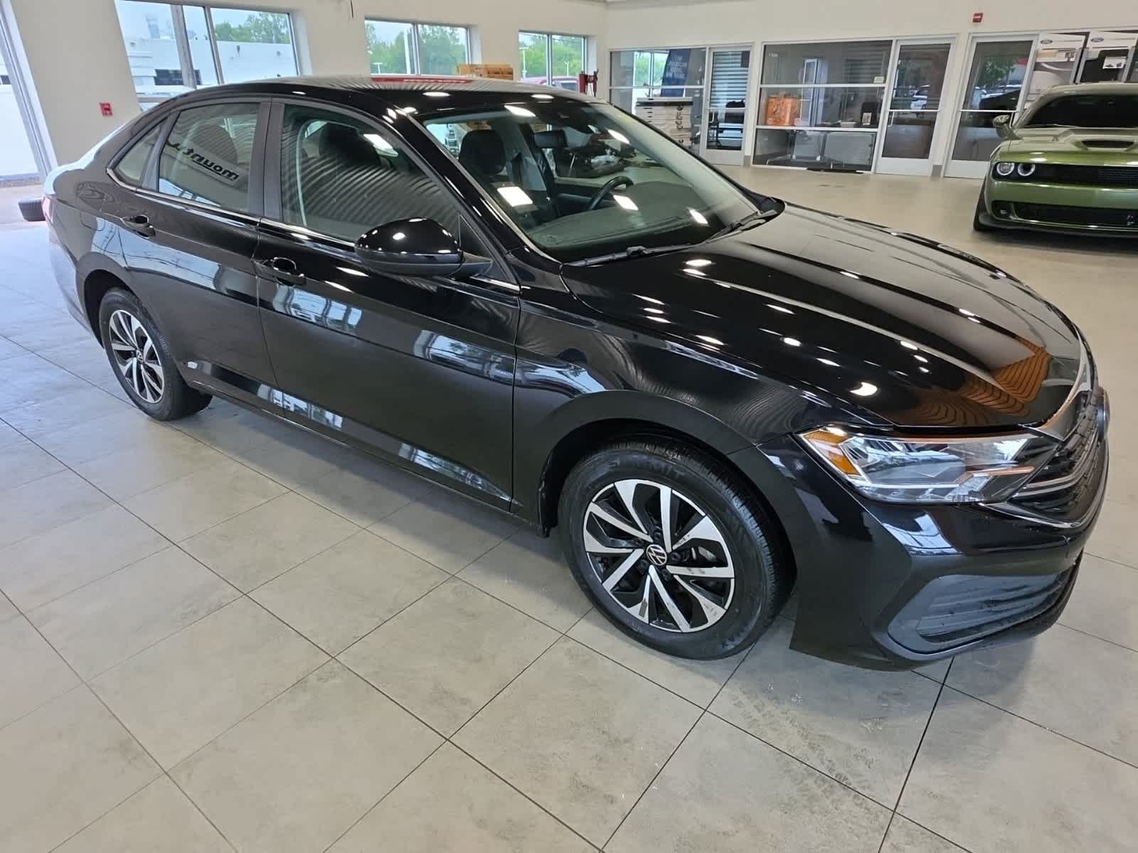 Used 2024 Volkswagen Jetta S FWD image 6