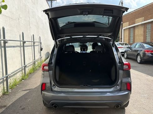 Used 2023 Ford Escape ST-Line FWD image 27