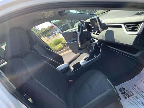 Certified 2024 Toyota RAV4 LE image 14