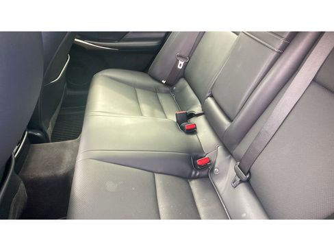 Used 2018 Lexus IS 300 AWD image 19