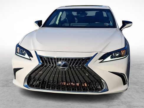 Certified 2023 Lexus ES 350 w/ Premium Package image 2