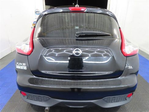 Used 2016 Nissan Juke SL image 11