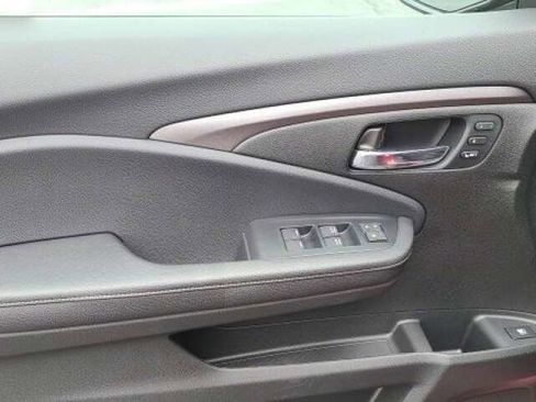 Used 2023 Honda Ridgeline RTL image 21