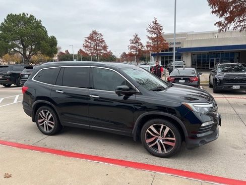 Used 2016 Honda Pilot Touring image 4