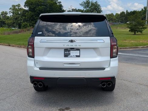 Used 2022 Chevrolet Tahoe High Country AWD/4WD image 9
