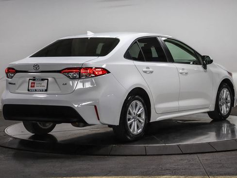 Certified 2024 Toyota Corolla LE w/ LE Convenience Package FWD image 5