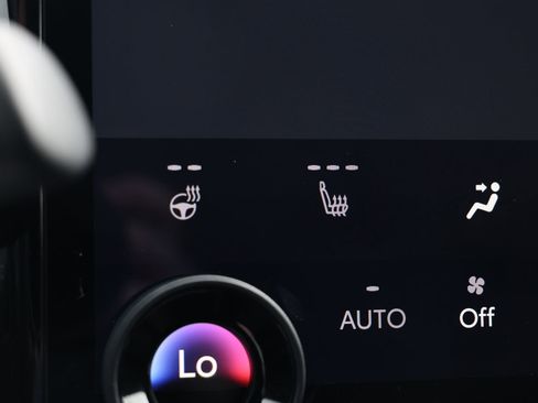 New 2026 Toyota C-HR AWD/4WD image 3