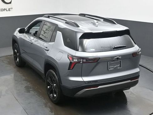 New 2026 Chevrolet Equinox LT w/ Convenience Package II FWD image 19