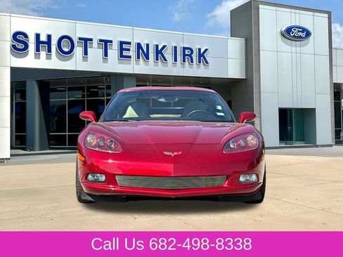 Used 2008 Chevrolet Corvette Coupe w/ Preferred Equipment Group RWD image 2