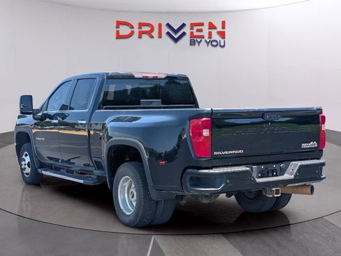 Used 2020 Chevrolet Silverado 3500 High Country w/ LPO, Hitch Package AWD/4WD image 3