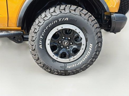 Used 2022 Ford Bronco Badlands w/ Sasquatch Package AWD/4WD image 34