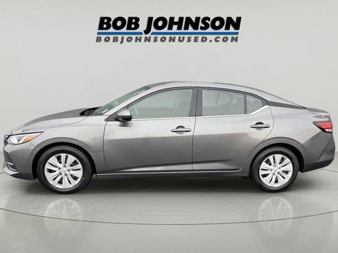 Used 2023 Nissan Sentra S image 6